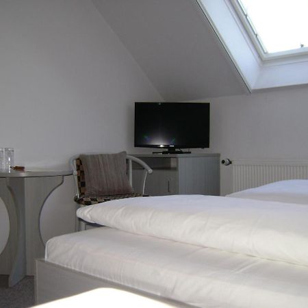 Hôtel Landgasthof Simke à Rietz Neuendorf Extérieur photo